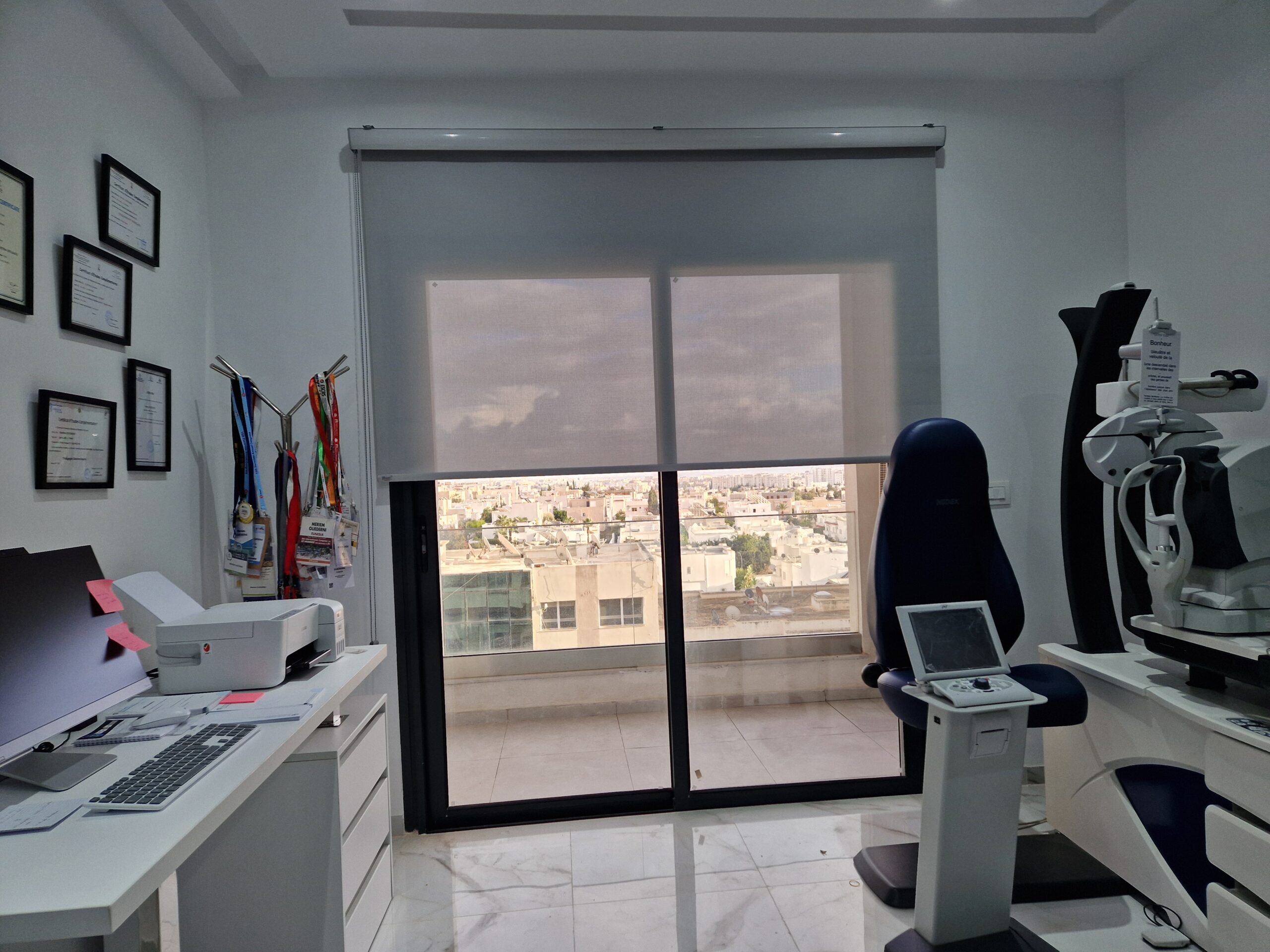 STORE ROULEAU REF = LK 133 (13)