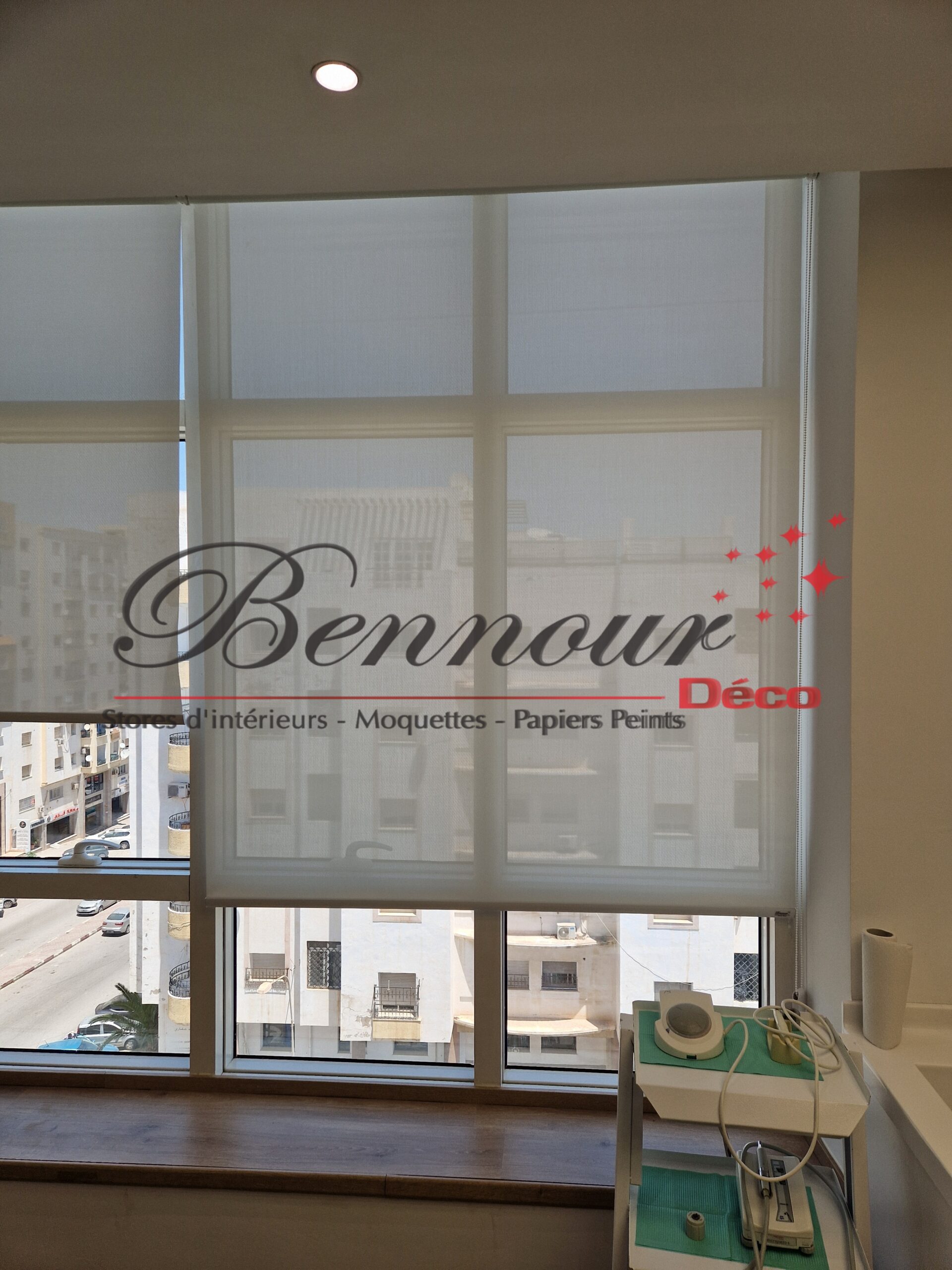 STORE ROULEAU REF = SC 1 (6) Store enrouleur moderne