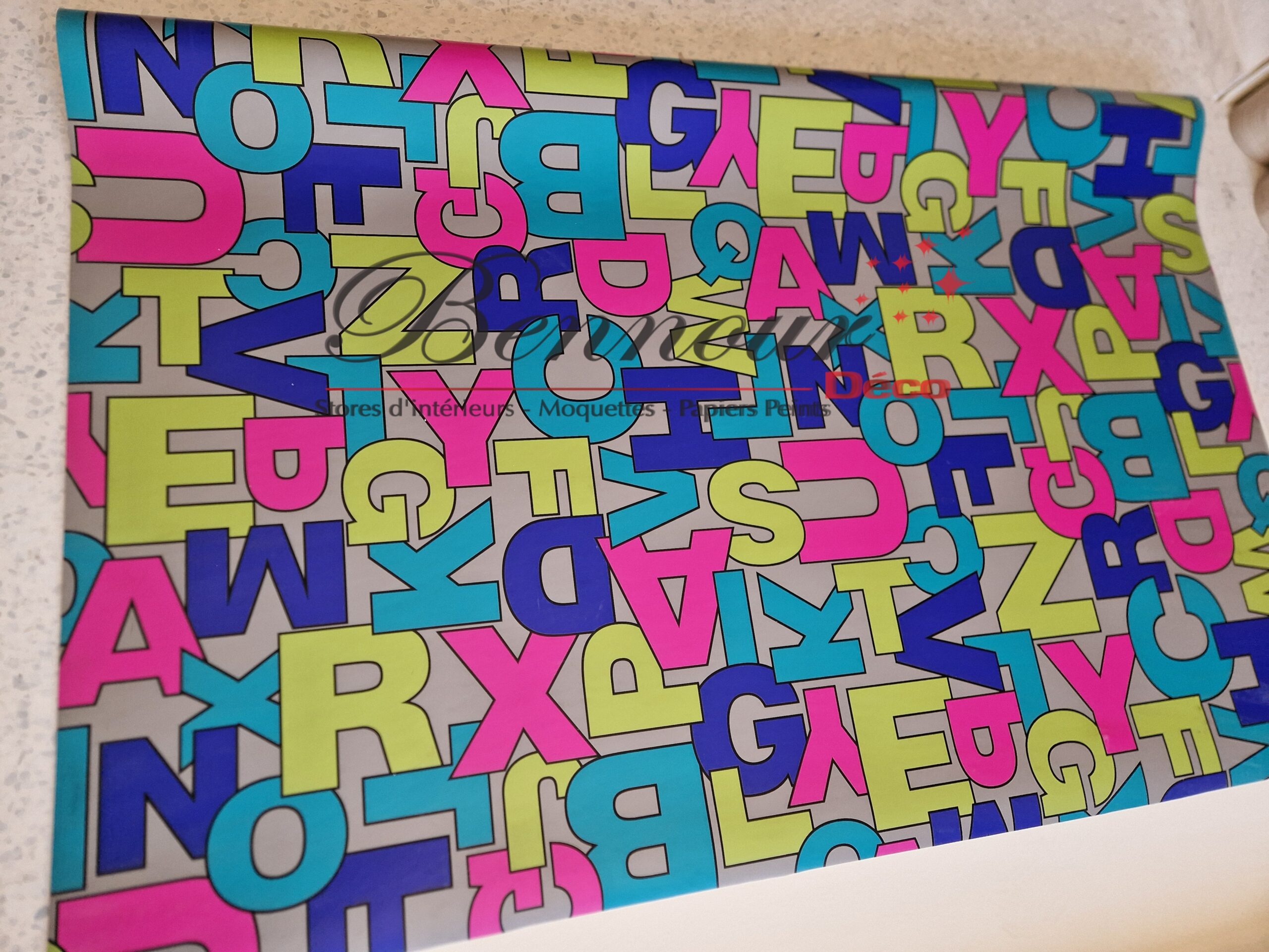 REF = ALPHABET 83 (2)