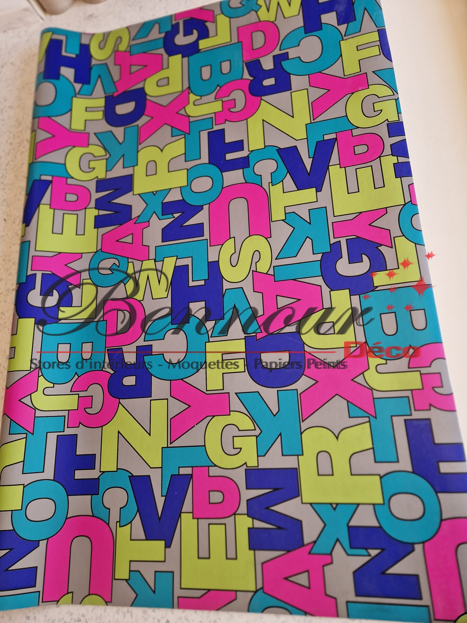 REF = ALPHABET 83 (3)