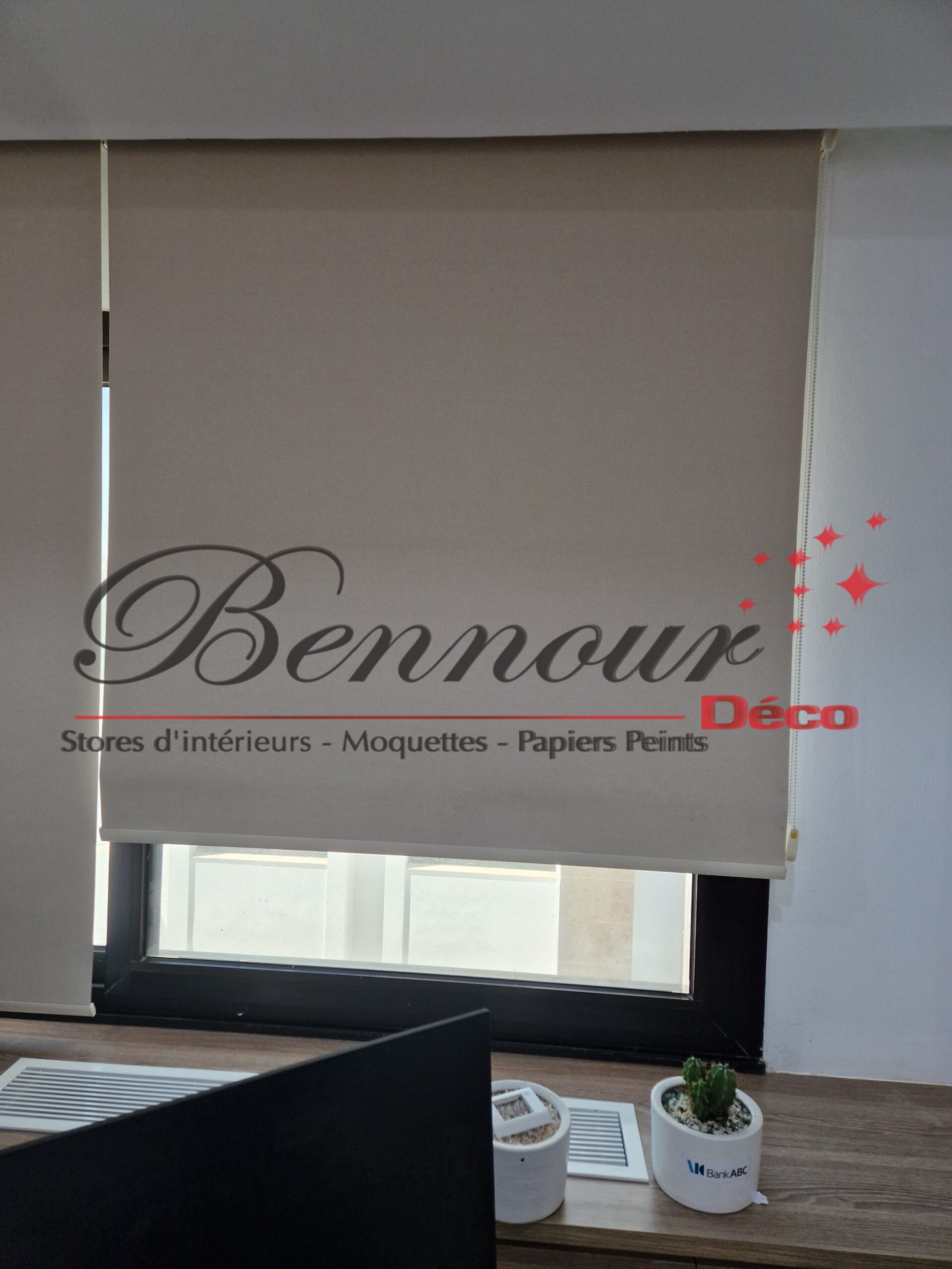 STORE ROULEAU BLACKOUT REF = BN 2660 (12)