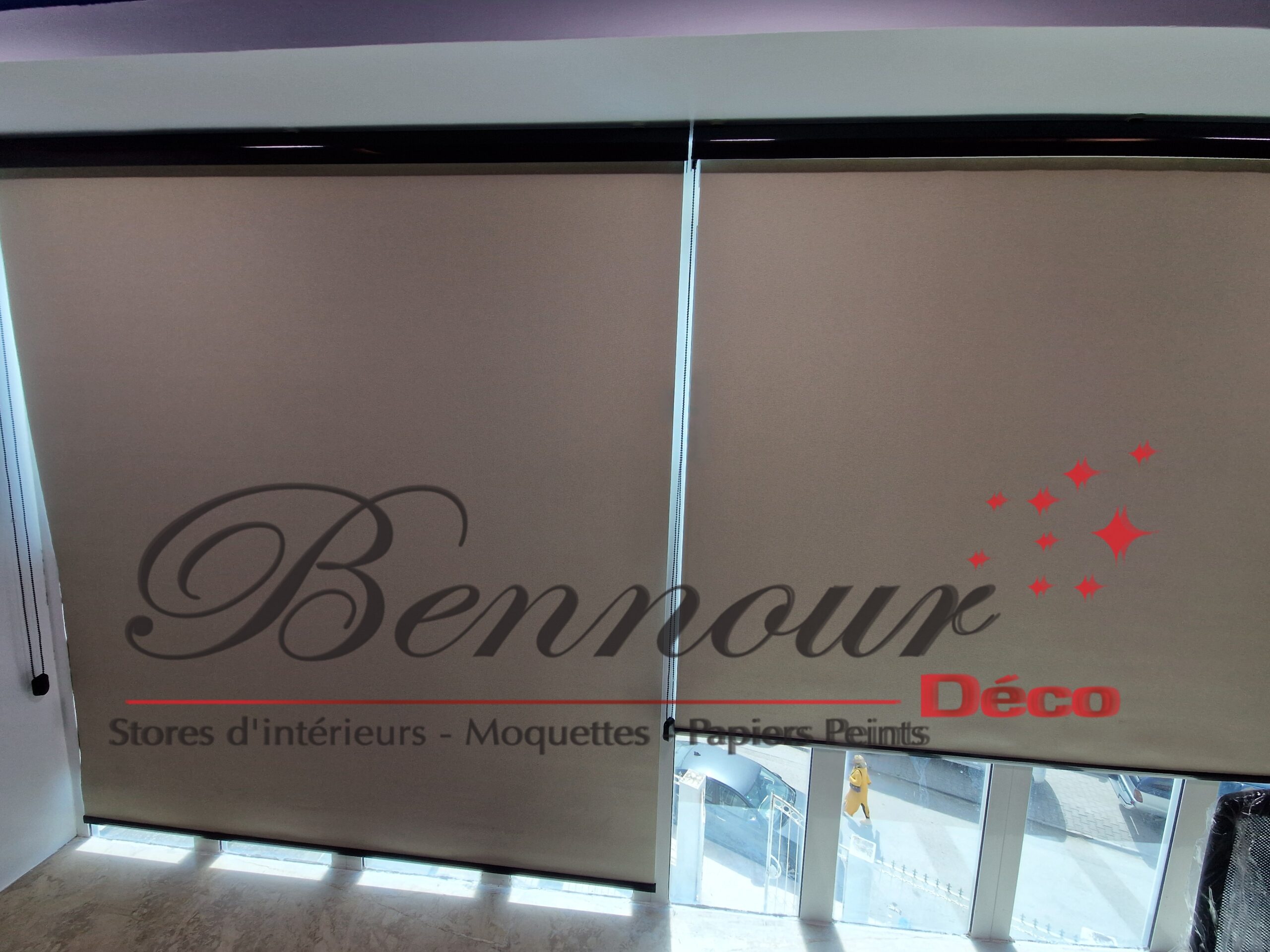 STORE ROULEAU BLACKOUT REF = BN 2660 (14)