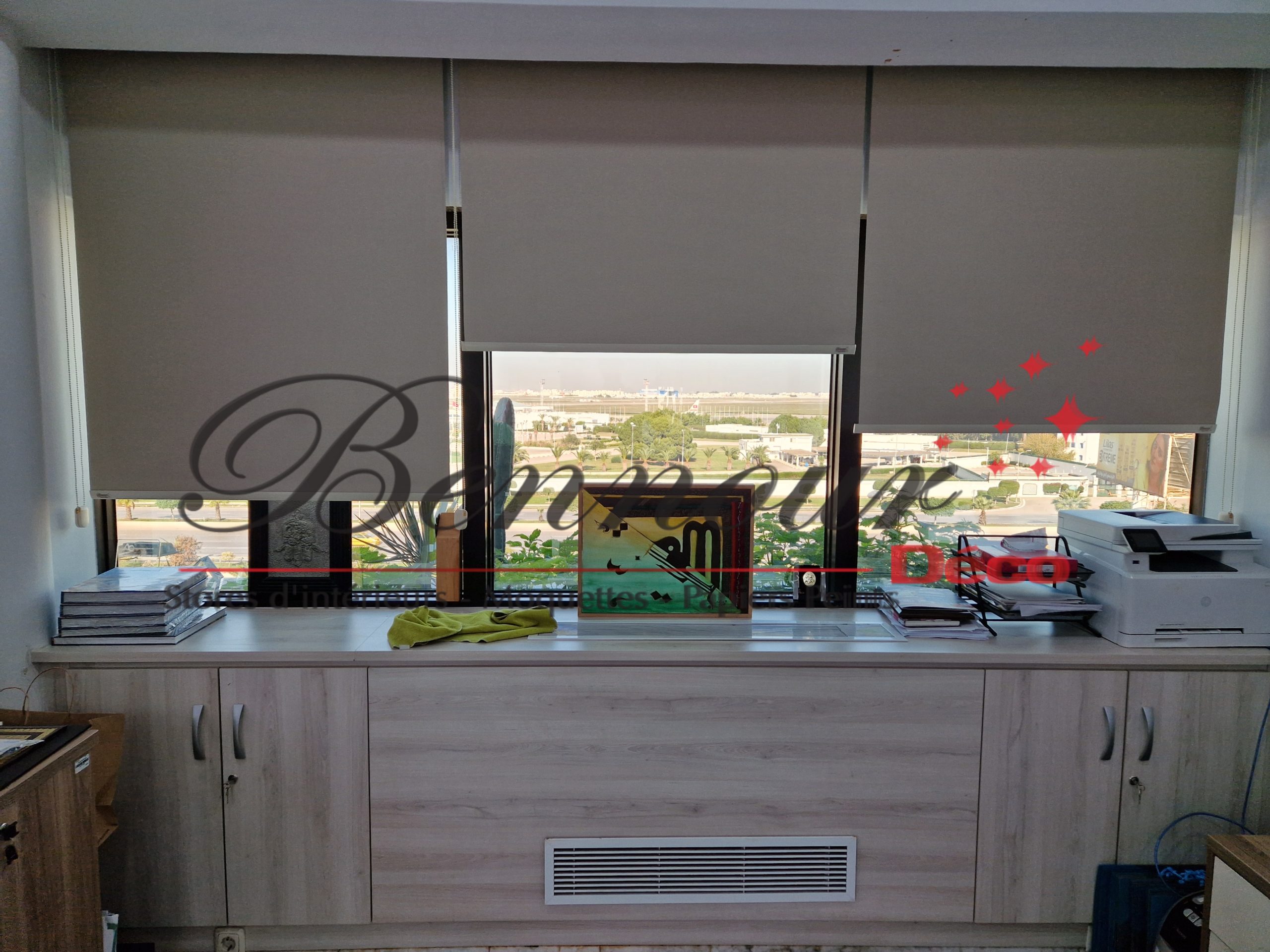 STORE ROULEAU REF = BN2660 (21)