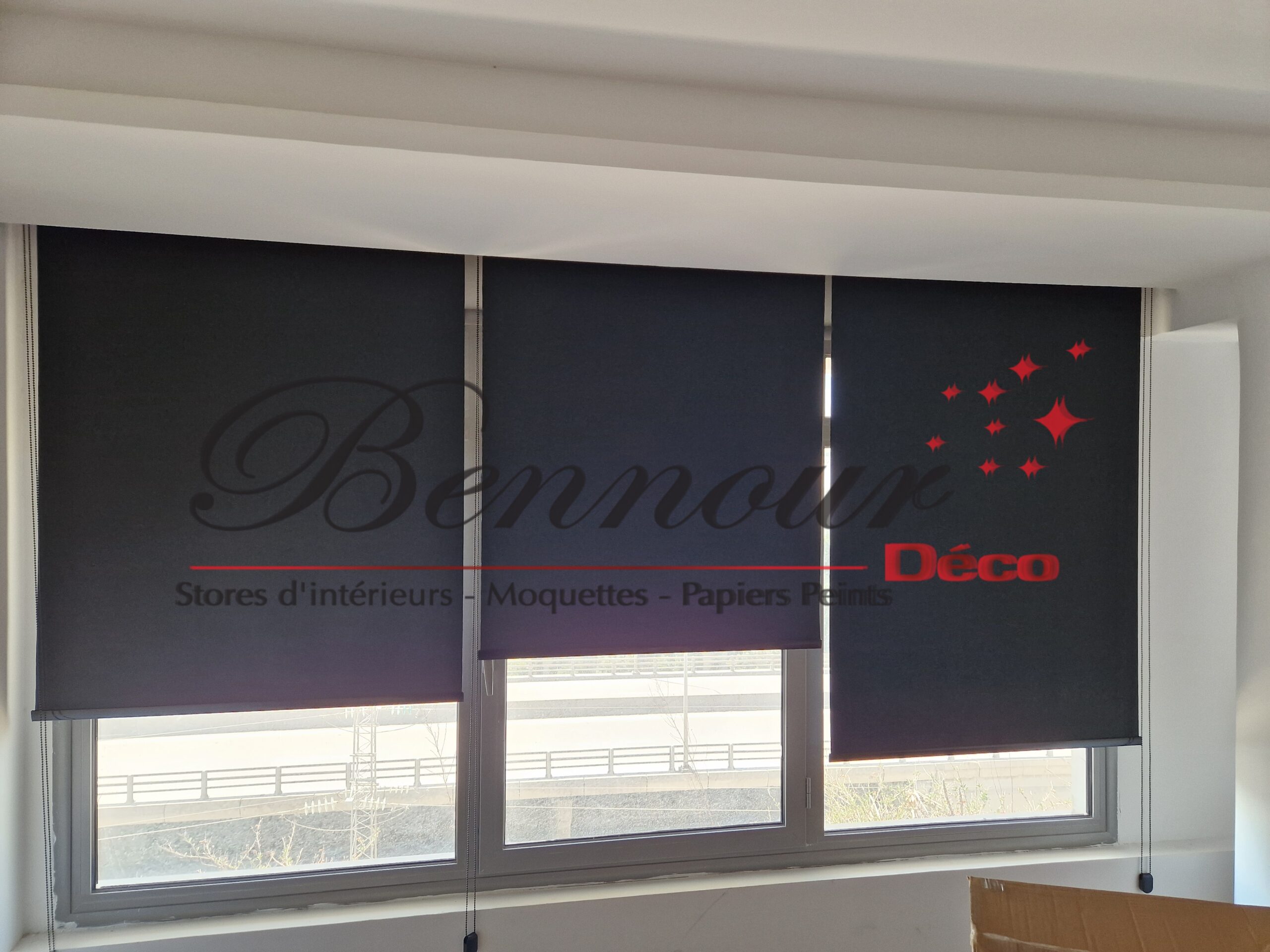 STORE ROULEAU REF = PS-BT 7130 (20)