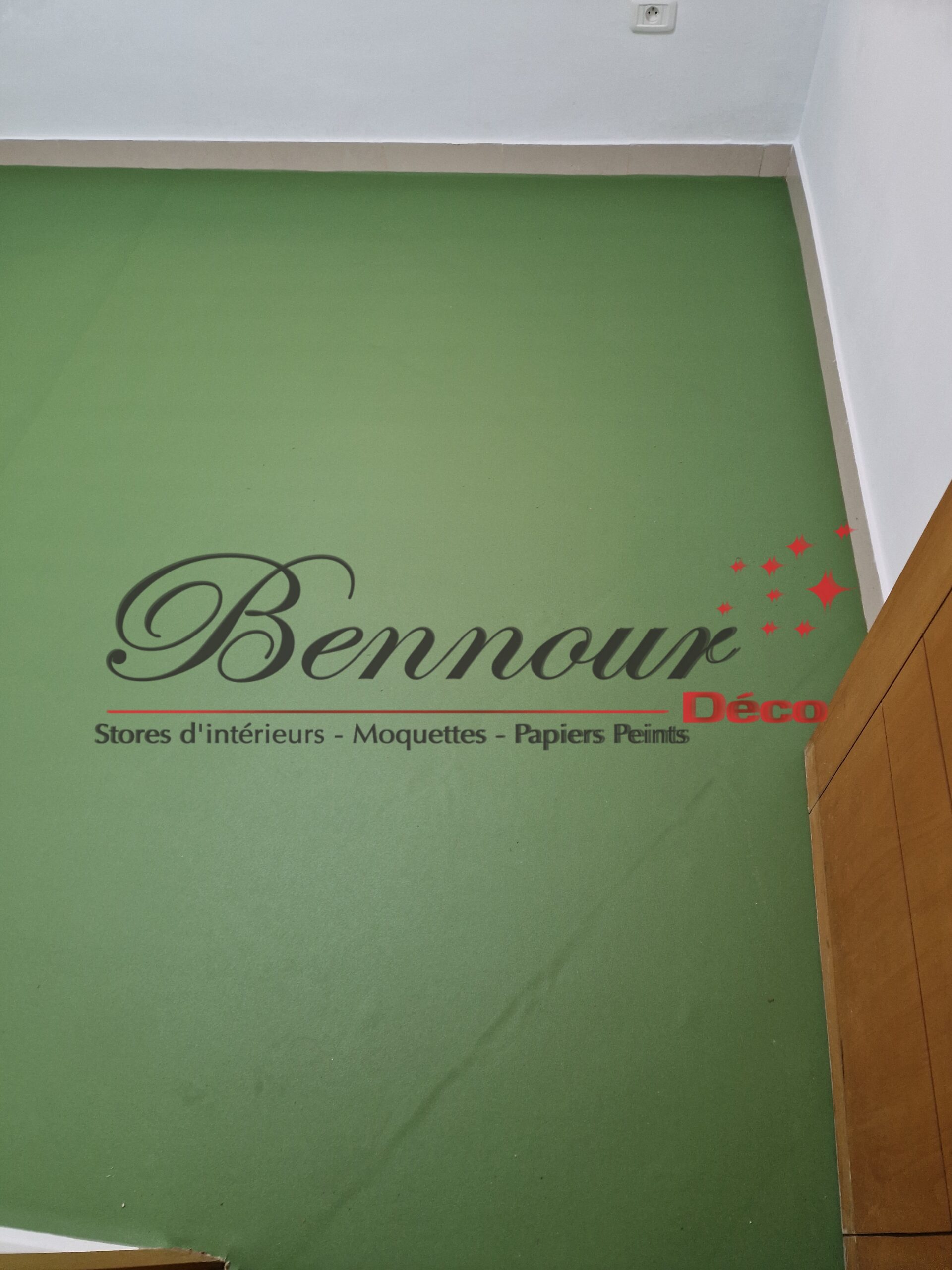 Moquette pvc vert uni posé par Bennour Deco
