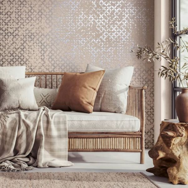 Papier peint moderne posé dans un salon