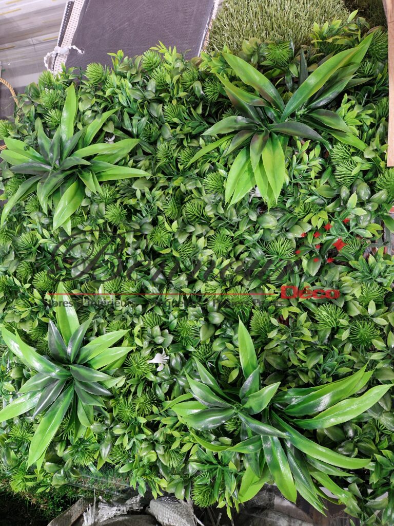 Mur végétal 50 cm x 50 cm disponible chez Bennour Déco