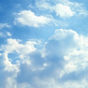 Poster mural motif ciel bleu nuageux