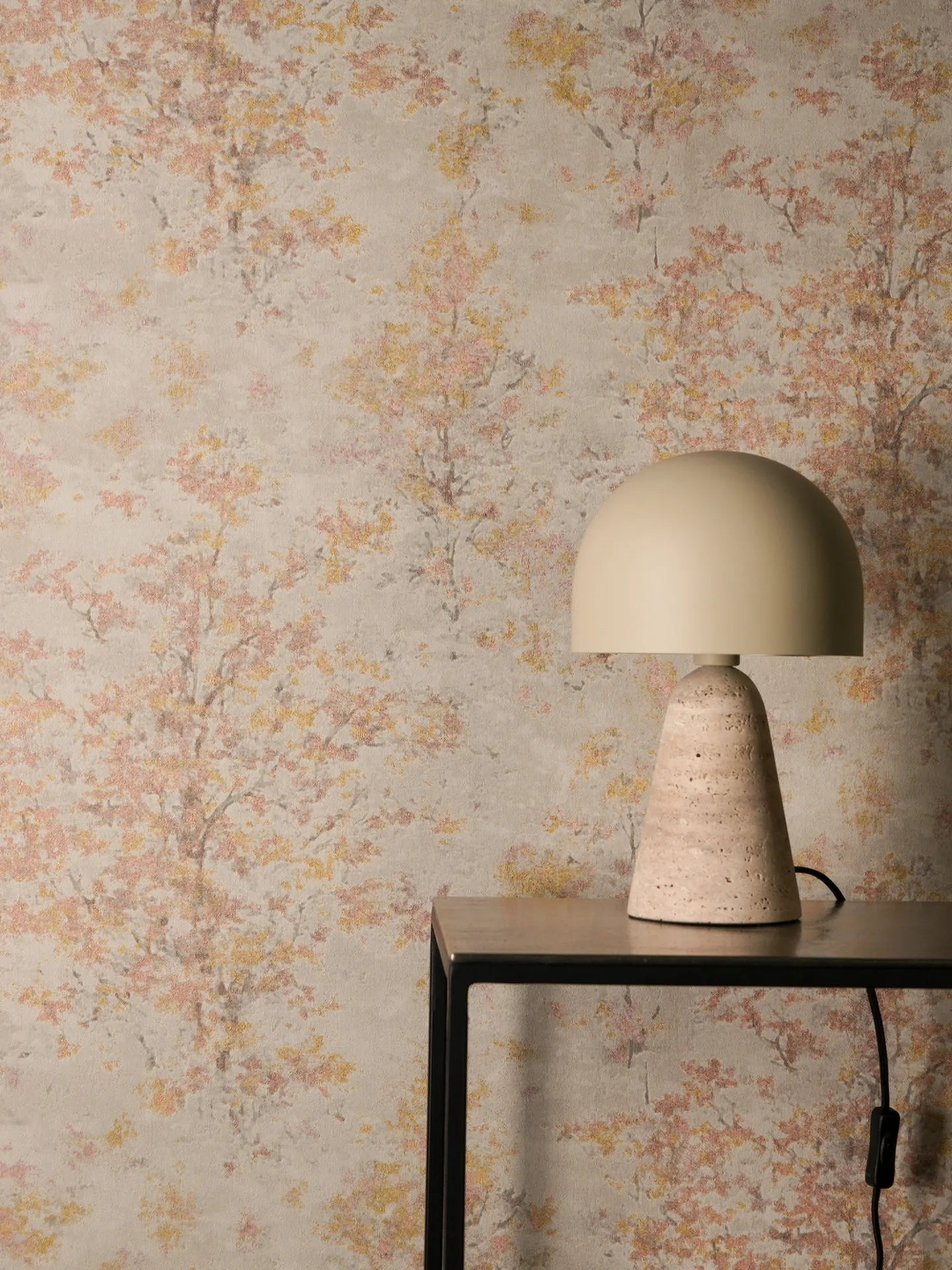 PAPIER PEINT REF = 792005(2) Papier peint motif florale moderne pour salons et chambres a coucher